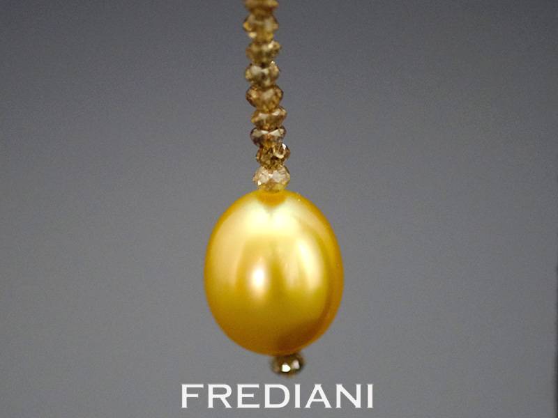 boucles d'oreilles en perles gold, diamants brun sur or jaune