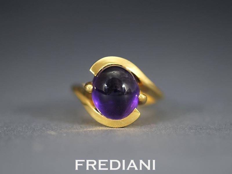 Bague en Or Jaune et Amethyste