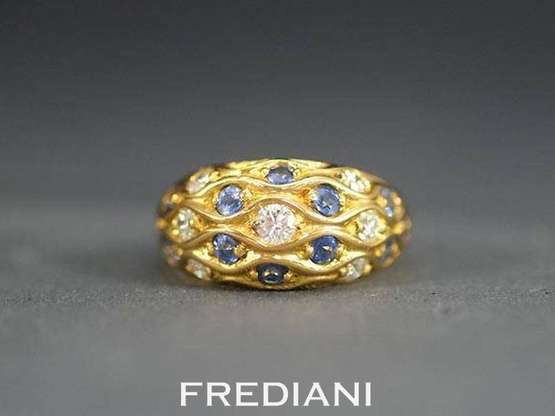 bague pavage saphirs bleus et diamants