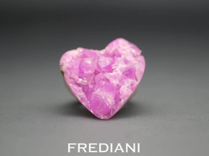 Bague en cobaltocalcite naturelle