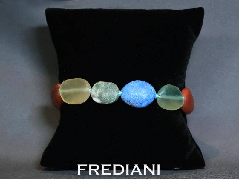 Bracelet en pierres naturelles et fermoir en argent