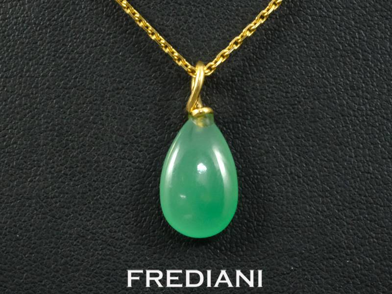 Pendentif en or jaune et pampille en aventurine