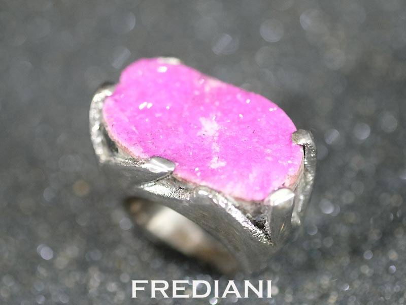 Cobaltocalcite naturelle en bague argent