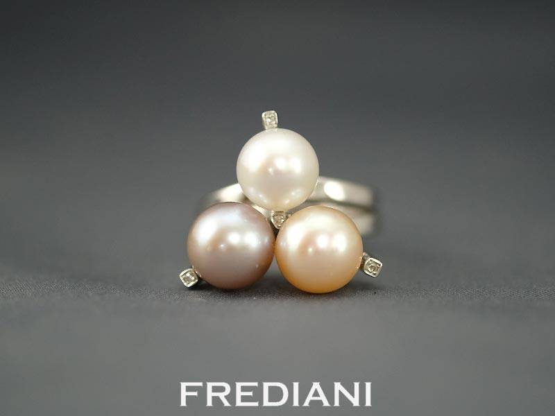 Bague en Or blanc, Perle de culture et Diamants
