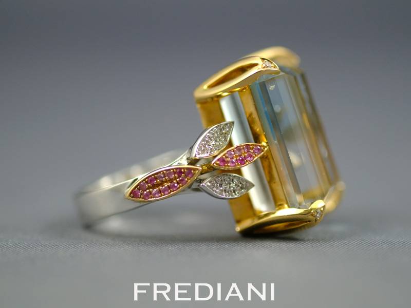 bague en or rose et blanc topaze bicolore diamants et saphirs roses