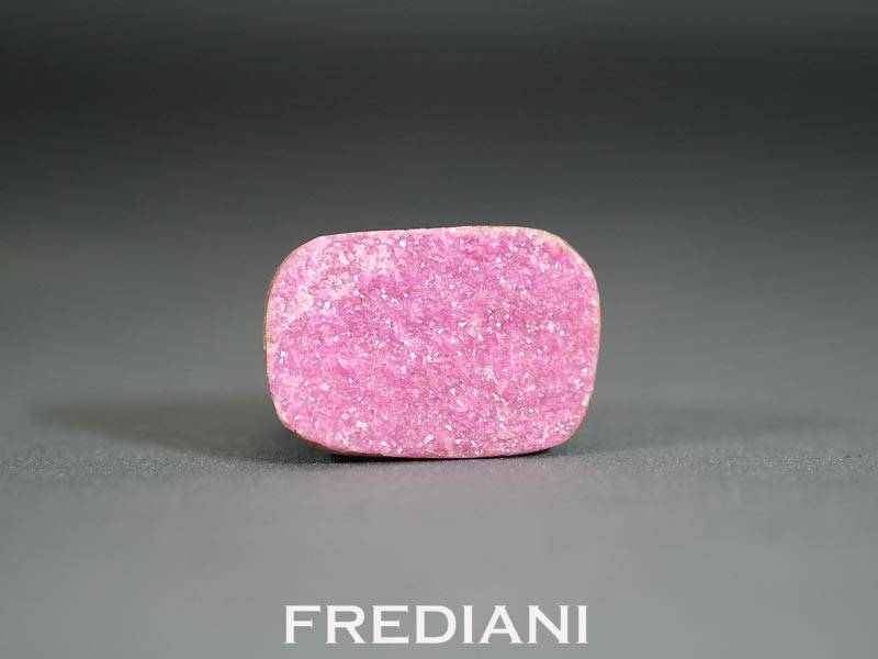 Bague en cobaltocalcite naturelle