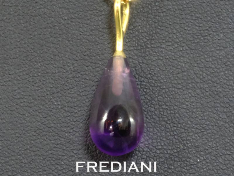 Pendentif en or jaune et améthyste pampille