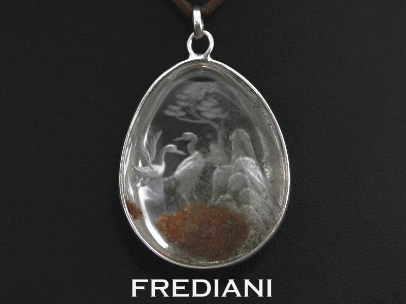 pendentif en argent et quartz gravé