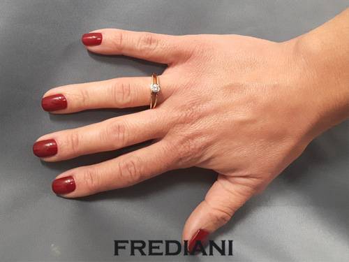 Solitaire en or jaune et diamant